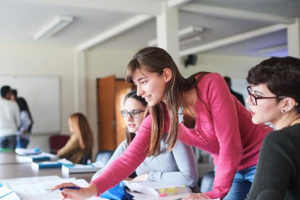 Etudiants inscrits au bachelier en droit avec passerelle en gestion de l'UNamur