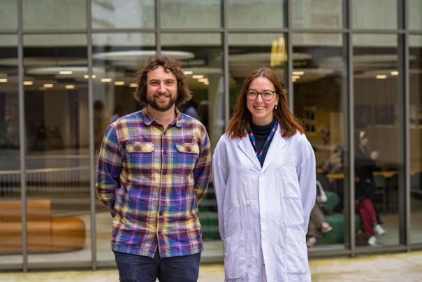 Marc Hennequart et Emma Thompson