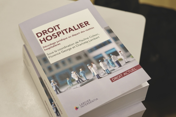 Services à la société en Faculté de droit - Publication de professeurs de la Faculté de droit sur le droit hospitalier