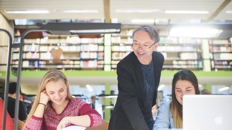 Faculté de droit - Professeurs et étudiants