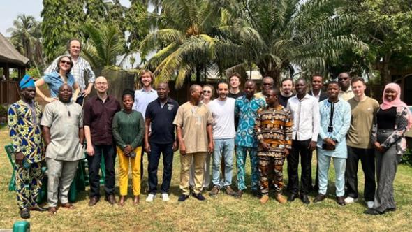 Photo du groupe de la Vodoun School of Economics 2025