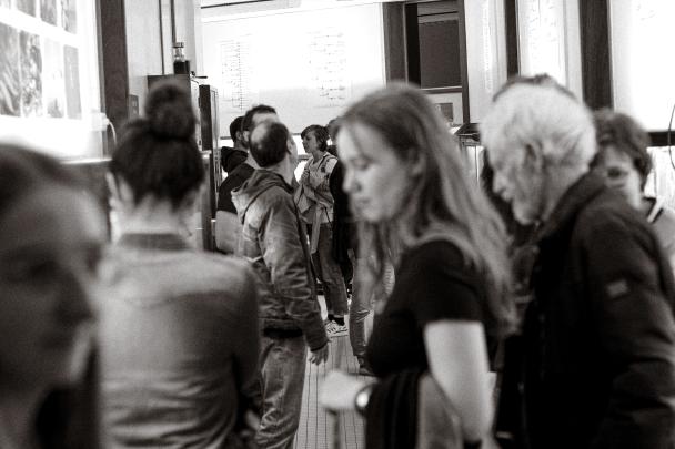 Visiteurs lors de la Nuit Blanche 2024