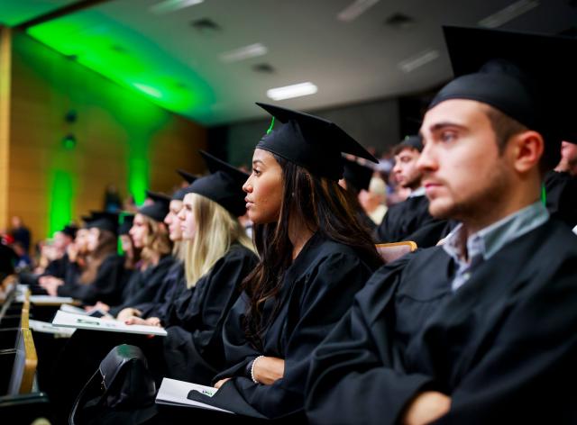 Etudiants diplômés de l'UNamur