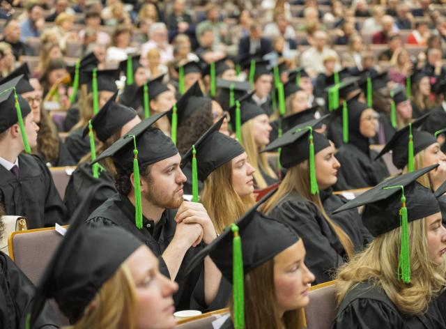 Cérémonie de diplomation en Faculté de droit