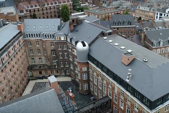 Vue aérienne de l'observatoire Antoine Thomas de l'UNamur