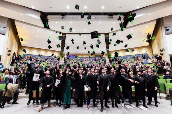 Cérémonie de diplomation en EMCP