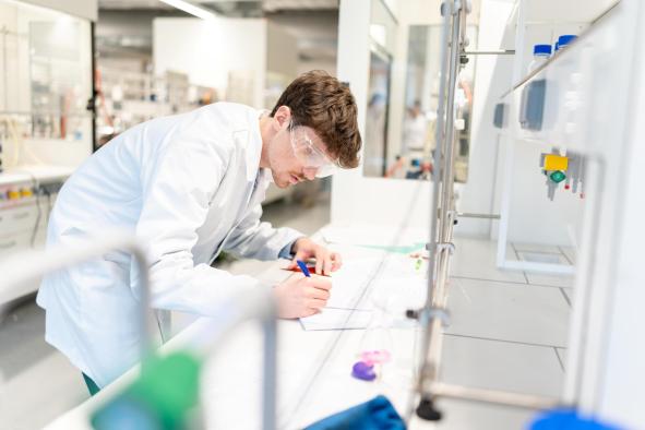 Bachelier en sciences chimiques