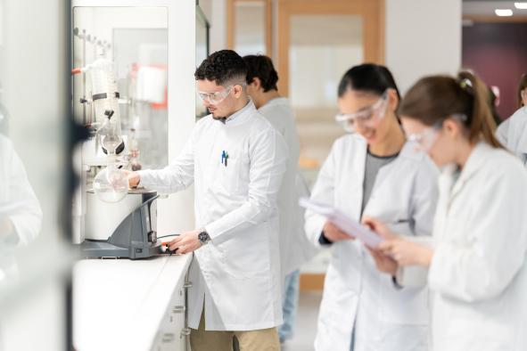 Master 120 en sciences chimiques