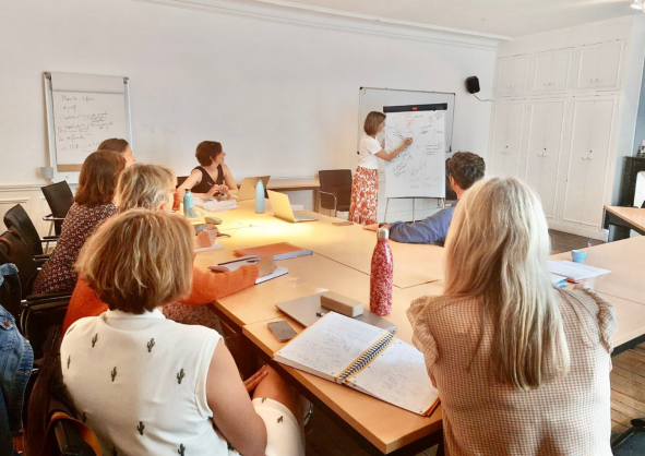 Certificat universitaire en Psychothérapie brève systémique selon le Modèle de Palo Alto enrichi de l’hypnose conversationnelle
