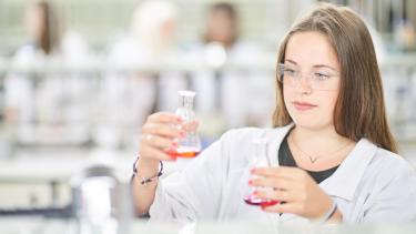 Chimie études 