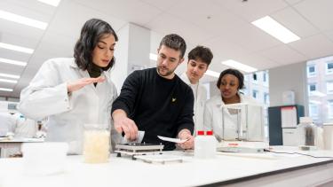 Master en sciences pharmaceutiques - labo