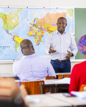 Specialized master in international and development economics
